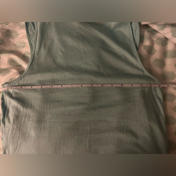 Apt 9 Aqua iridescent sequin sleeveless tank top Medium turquoise blue - Picture 8 of 8